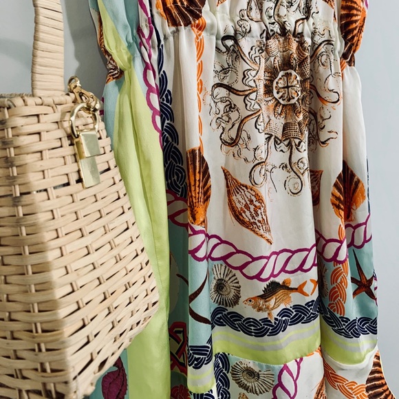 I am selling because it’s not my style. - Picture 3 of 3